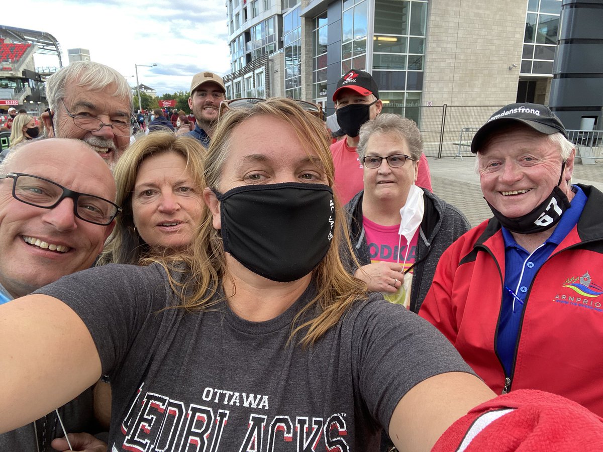 We’re here and ready to cheer!!! @redblacks #RNation