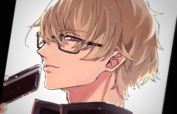 👓至くん 