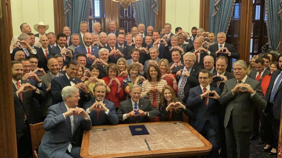 EdwardMurrayIII's tweet photo. @donwinslow #TexasWarOnWomen brought to you by Texas GOP. Seen here holding up their empty hearts.
Also, they're all white and predominantly male. https://t.co/ZE0E1DGvnk