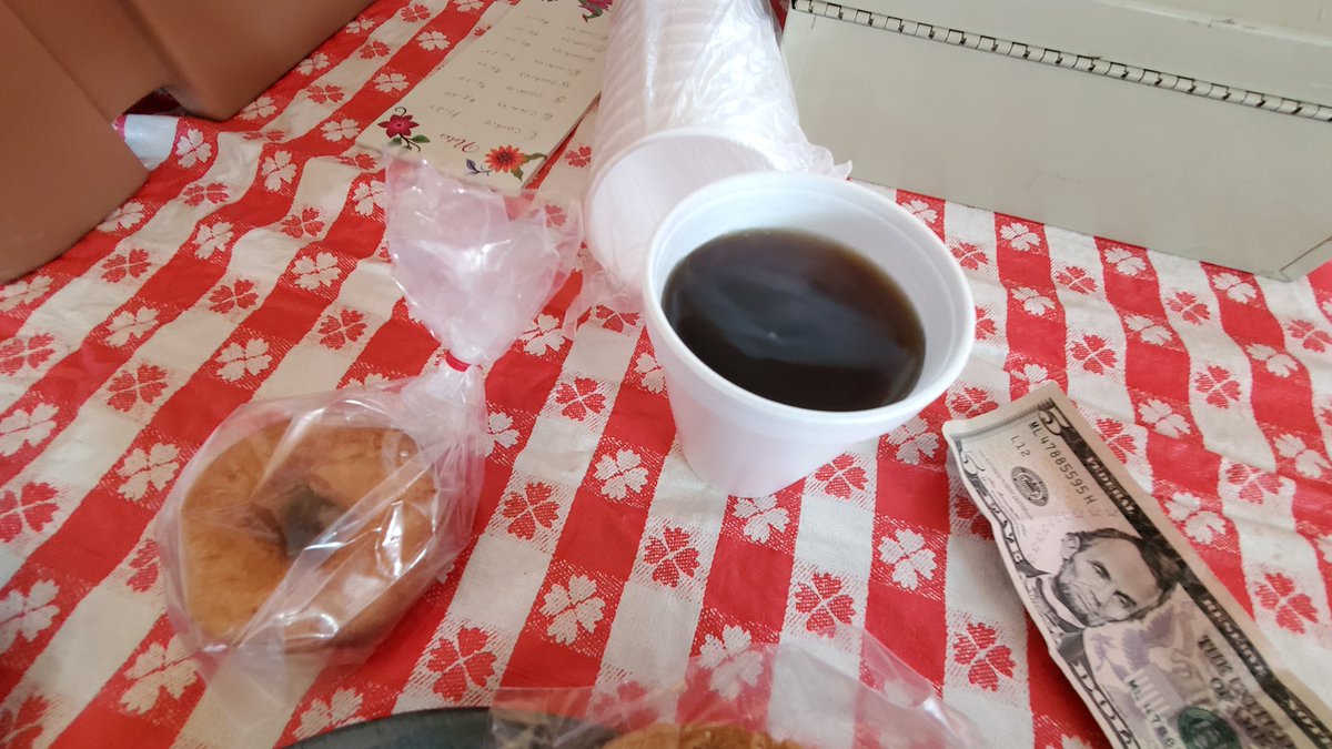 KwallevandWDAY's tweet photo. Good start to the weekend. Egg coffee at Rollag's Steam Thresher's Reunion.
#wmstr https://t.co/OUIqPiycCX