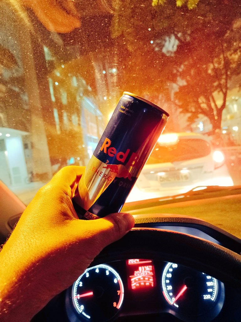 jefflima047's tweet image. #RedBull te dá asas... #balneariocamboriu