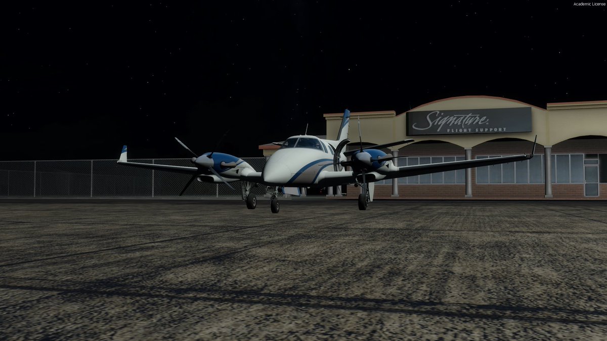 FlightsimMartin's tweet image. Sometimes it’s better to turn around and get home safely than to mess with a thunderstorm. 🌩 #KMSY