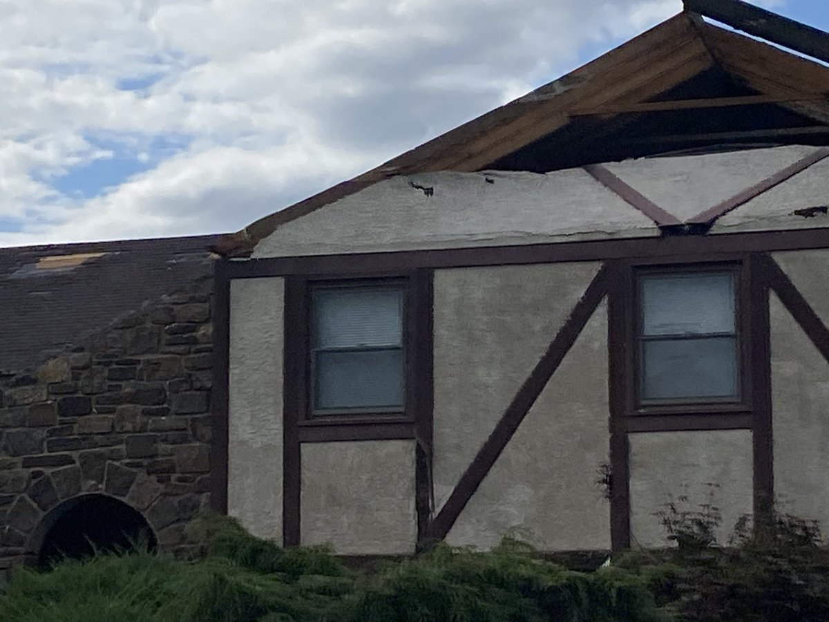 EKContracting's tweet photo. Our surveying the damage to some of the homes in upper Dublin today!  Wow! https://t.co/5jePJOD9IH