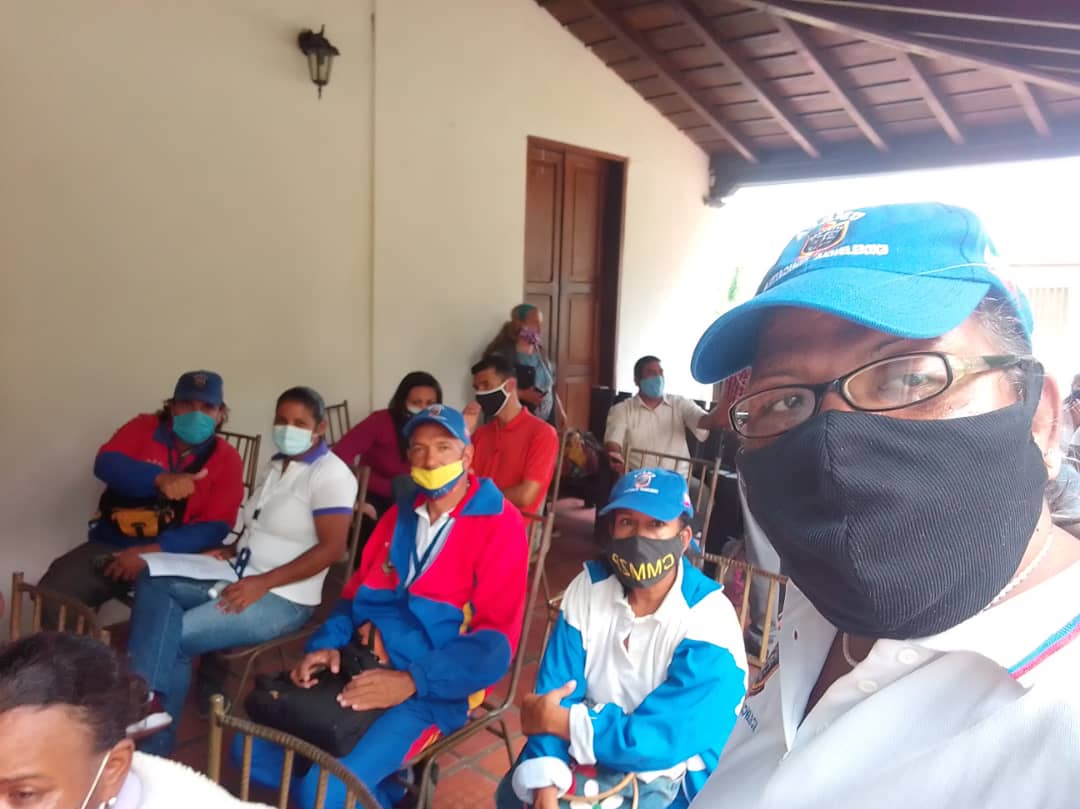 Ocu2021's tweet photo. La UNEFA, Extensión Ocumare del Tuy,  dijo  PRESENTE,  en la Asamblea del Congreso Bicentenario de las Pueblos Sector Universitario en el marco de la "Consulta del Plan de Gestión de Gobierno Post Pandemia Covid-19", celebrada en los espacios de la UPT-VT en Ocumare del Tuy. https://t.co/bd8FU3ImE6