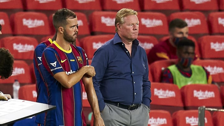 idextratime's tweet photo. 🗣️"Koeman tidak menghormatiku. Dia tidak pernah berbicara denganku! Aku pemain yang bisa menerima segalanya tetapi beri aku penjelasan, jangan memperlakukanku seperti bocah 15 thn. Aku setuju potong gaji dan pindah ke Besiktas karena suka bermain sepak bola.”

- Pjanic

📝 Marca https://t.co/eWfuKIuNpS