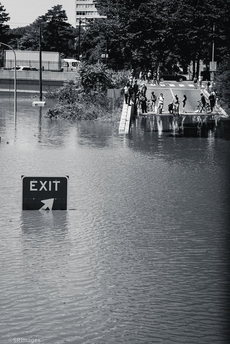 Ida's Wraith
#photography #photooftheday #phl_shooters #photography #PHLPhoto #blackandwhitephotography #BLACKARTIST #blackandwhitephoto #Hurricane_Ida #ClimateCrisis