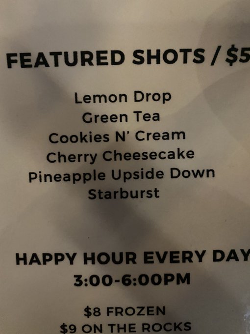 We found the next hang out. Who knows where this is? Couples come hang out for karaoke night https://t<a href="/tag/newprofilepic"class="tags"><span>#newprofilepic</span></a>