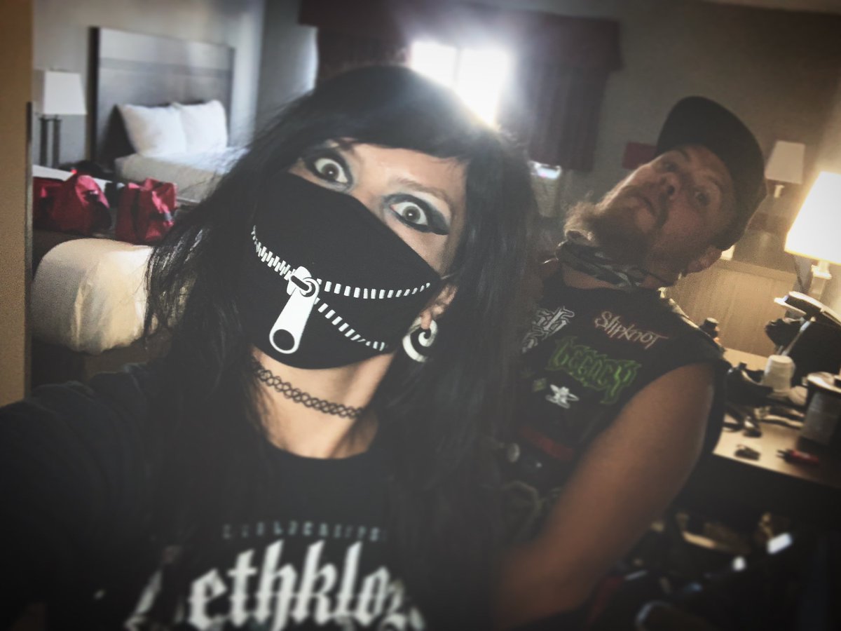 6stringedsasha's tweet image. We are in Edmonton! See you all soon!