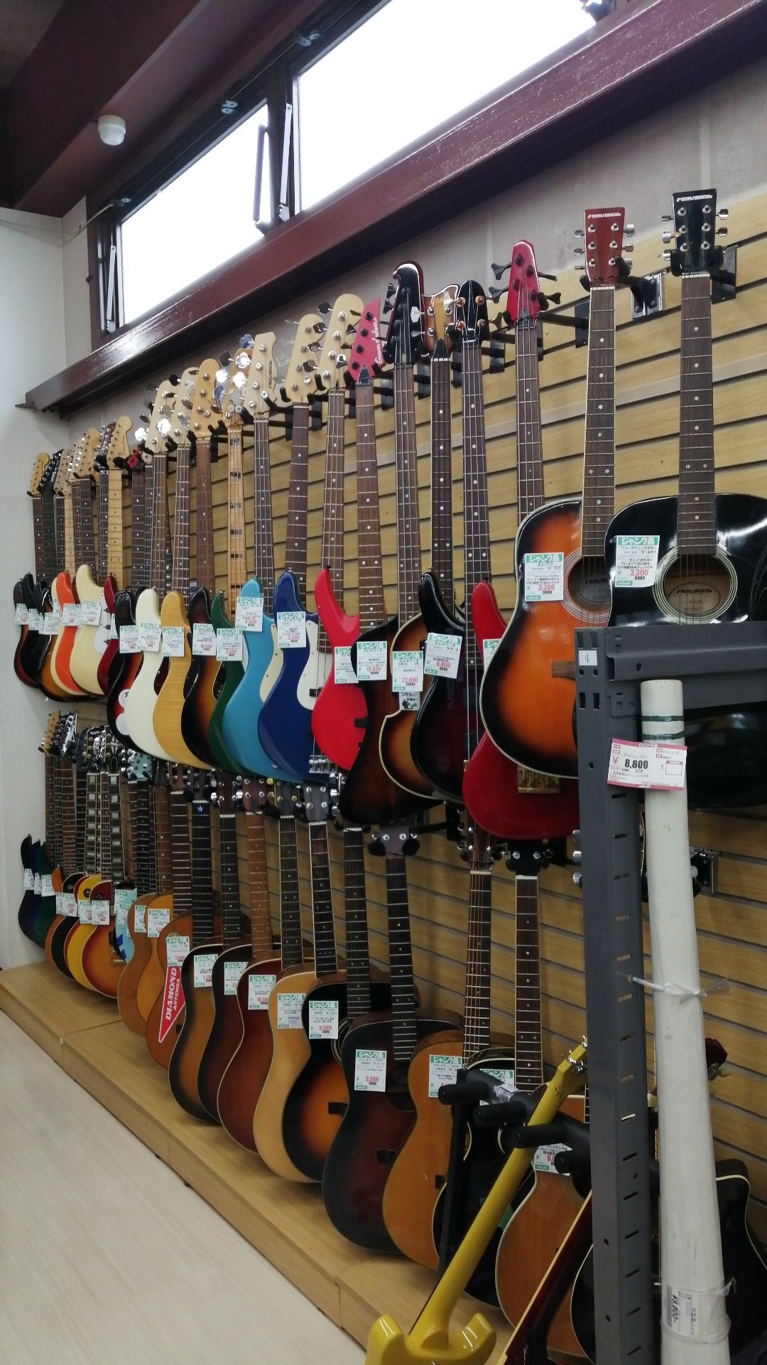GIBSON アコースティックギター用ハードケース 【ハードオフ大泉学園店】