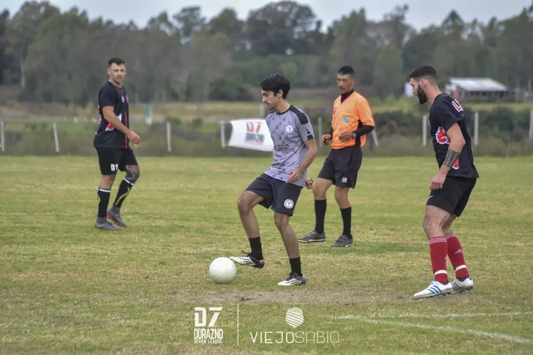 ArsenalDurazno's tweet photo. Algunas fotos de lo que fue la última fecha de @DuraznoSeven contra #AkatsukiFC
#DaleArsenal https://t.co/sGodMB2NNQ