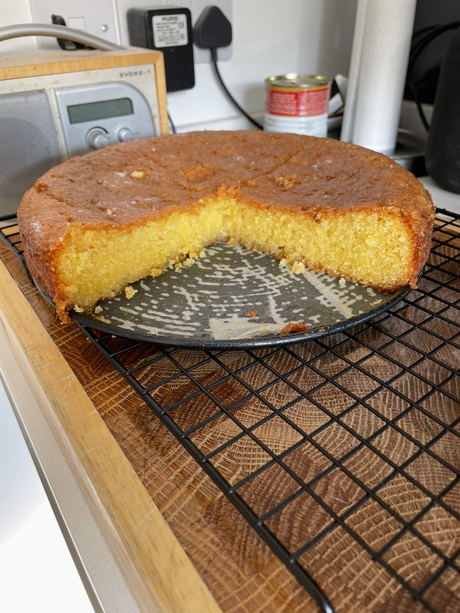 PottsStuart's tweet image. Lemon Polenta cake from @Nigella_Lawson is just lovely 👍