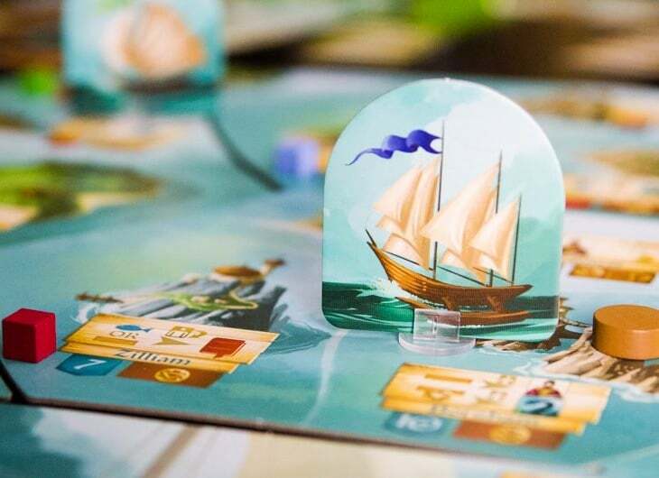 BoardGamerSteph's tweet photo. Got to play Islebound again recently. Such a beautiful game from @redravengames. Do you enjoy this game? I think it is pretty cool. Nice to bring it back to the table. #redravengames #islebound #bgg #ship https://t.co/rU2ZNCI6b0