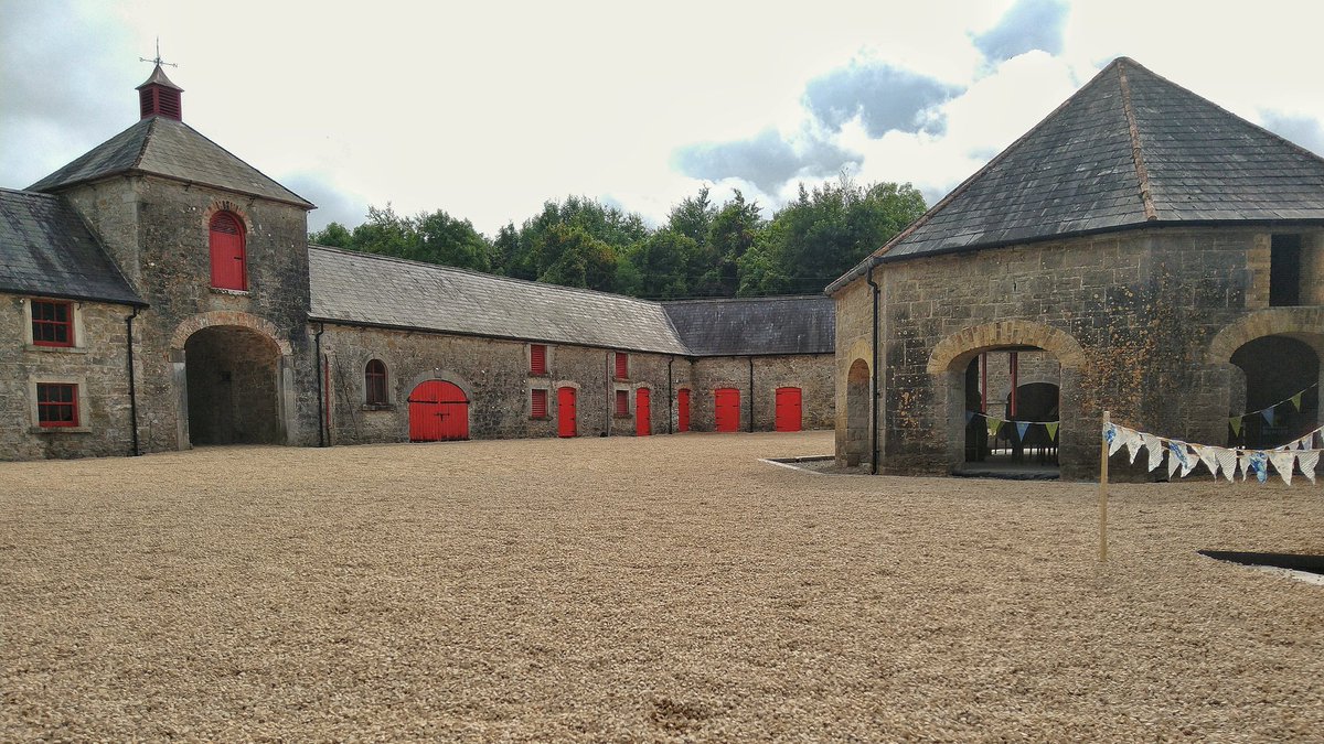 After trojan work from the builders, the yard is ready for this weekend's tours. My first tour in French today for nearly two years, so hoping it will all come back to me.

#Ballykilcavan #Laois #LoveLaois #IrelandsAncientEast