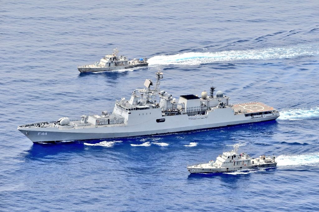 Maiden MaritimePartnership Exercise between IndianNavy & SudaneseNavy...

INSTabar undertook wide range of Naval ops with Sudanese Navy ships, Almazz & Nimer on 10 Sep 21 in the Red Sea off the Sudanese coast....