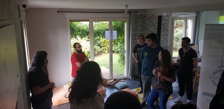 OCampus_Orleans's tweet photo. 🔵 WE2F 🔵

Ce week-end se déroule le week-end de formation des formateurs ÔCampus 💻

Au programme de cette matinée :
- Discussion autour de la politique de forma
- Débat sur l’orientation des formas

Nos futurs formateurs sont motivés pour les assos 💪

L’équipe ÔCampus 💙 https://t.co/BoEbllcCBP