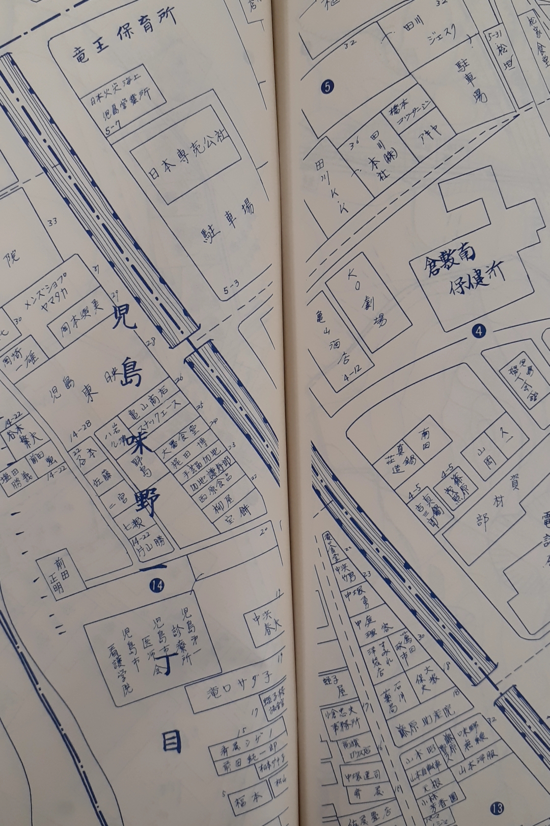 Asturio 岡山県倉敷市の映画 館 三友館 1950年後半開館 1970年後半閉館 発行年不明 1965年以降 の住宅地図 跡地は天満屋倉敷店建物北東部 T Co Csvozwk8cj T Co L6sdfbem9y Twitter