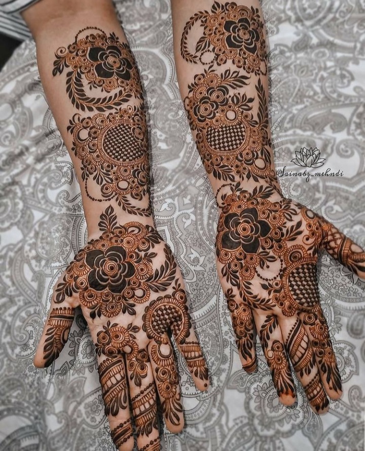 Theweddingbels's tweet photo. New Latest Henna Mehendi Designs for Beautiful Girls 
@sainabz_mehndi/ ig  

Follow 
@TheWeddingBels

For More Inspirational Henna Designs Ideas
#mehendi #engagement #engagementring #engagementphotos #engagementsession #engagementshoot #makeupengagement #mehendidesign #mehendiart https://t.co/Qc78BQi6ee