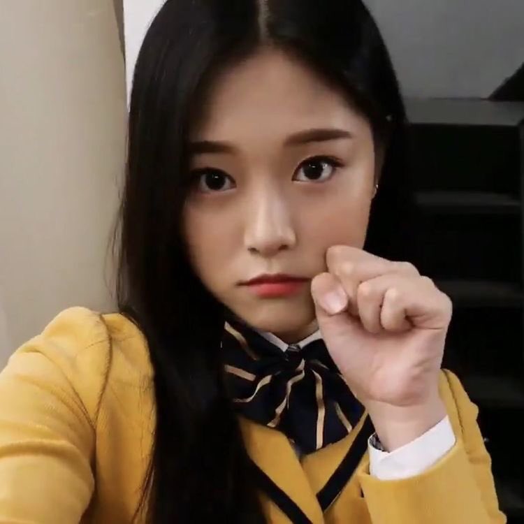 hello !! i am currently trying to be more active rn but i have no ideas ): i will try though ^^