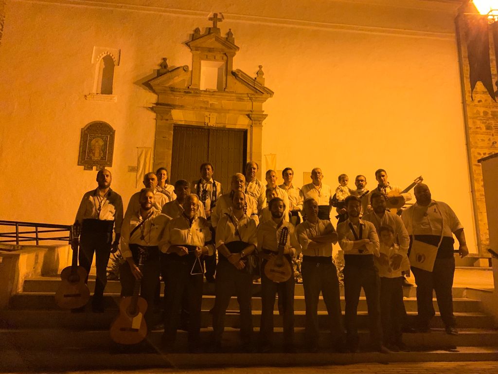 ondacope's tweet photo. De 11 a 13h "A todo Sábado" en COPE SIERRA NORTE
https://t.co/k4LvB5hFuI
11:25h: Rapero valenciano BARBÉ 
11:50h:  II FESTIVAL DE GUITARRA SIERRA MORENA (9/10/21)
12:05h: El CORO DE CAMPANILLEROS DE CAZALLA 
12:25h: La BANDA CCTT AZUAGA 
12:40h: MILLA DE LLERENA. https://t.co/IZmR1WHUrb