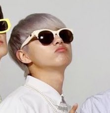 somsom leeꪔ̤̫ tweet media