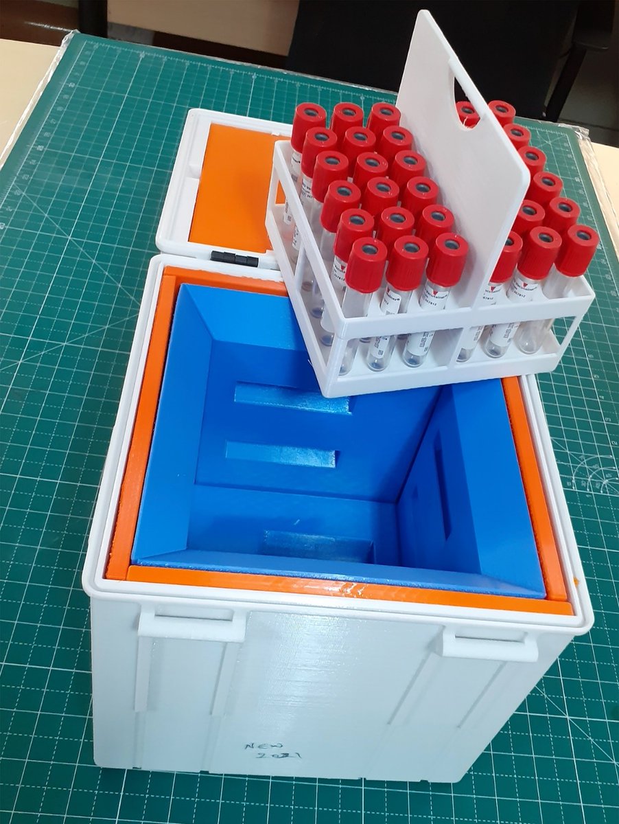 thePHFI's tweet photo. @hepicopter : A collaboration between MARUT Dronetech @thePHFI &amp; Alpha DigitalTech showcased a custom-built heavy payload, long-range drone paired to a #MadeinIndia modular temperature-controlled box #MedicineFromTheSky in Vikarabad @KTRTRS @JM_Scindia @EmergingTechTS @NITIAayog https://t.co/FQ8QvDMYwZ