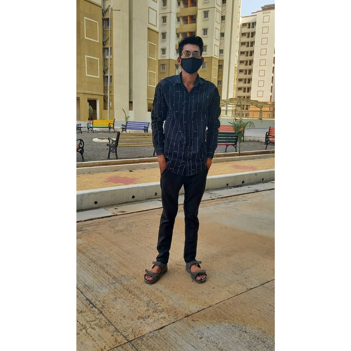 TejasGhodake's tweet photo. Simplicity makes me happy.!💫🖤 https://t.co/7SmdE2xxhk