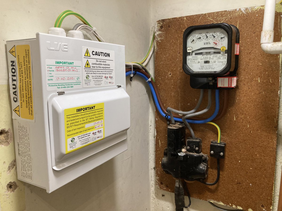 's tweet image. #db #fuseboard #consumerunits #upgrade #local #electrician #near #me #caister #on #sea #acle #ormesby #rolesby #horning #wroxham #hethersett #norfolk #domestic #commercial #industrial #approved  #electrical #services #testing #eicr #norfolkelectrician
smoothe.org