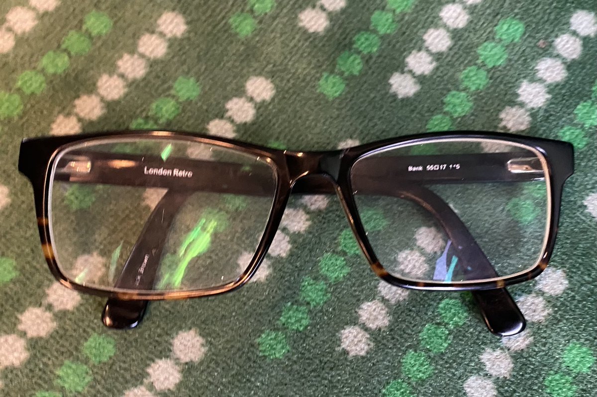 Glasses found on <a href="/LNRailway/">London Northwestern Railway</a> service to Euston. If they’re yours they’ve been handed to staff at Euston station.