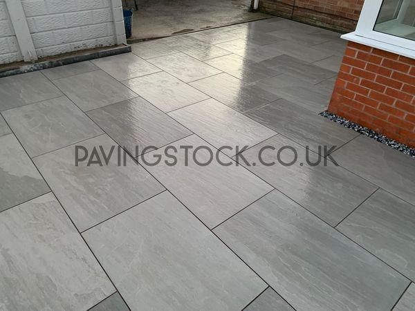 PavingStock - We Supply Porcelain paving To Enhance Your Home and Garden. Porcelain paving is a new product in the UK market.
✅ pavingstock.co.uk (link in bio)
-
#pavingstock  #naturalstone #gardendesignuk #ukgardens #planks #lovelyclients #greengym #towngarden