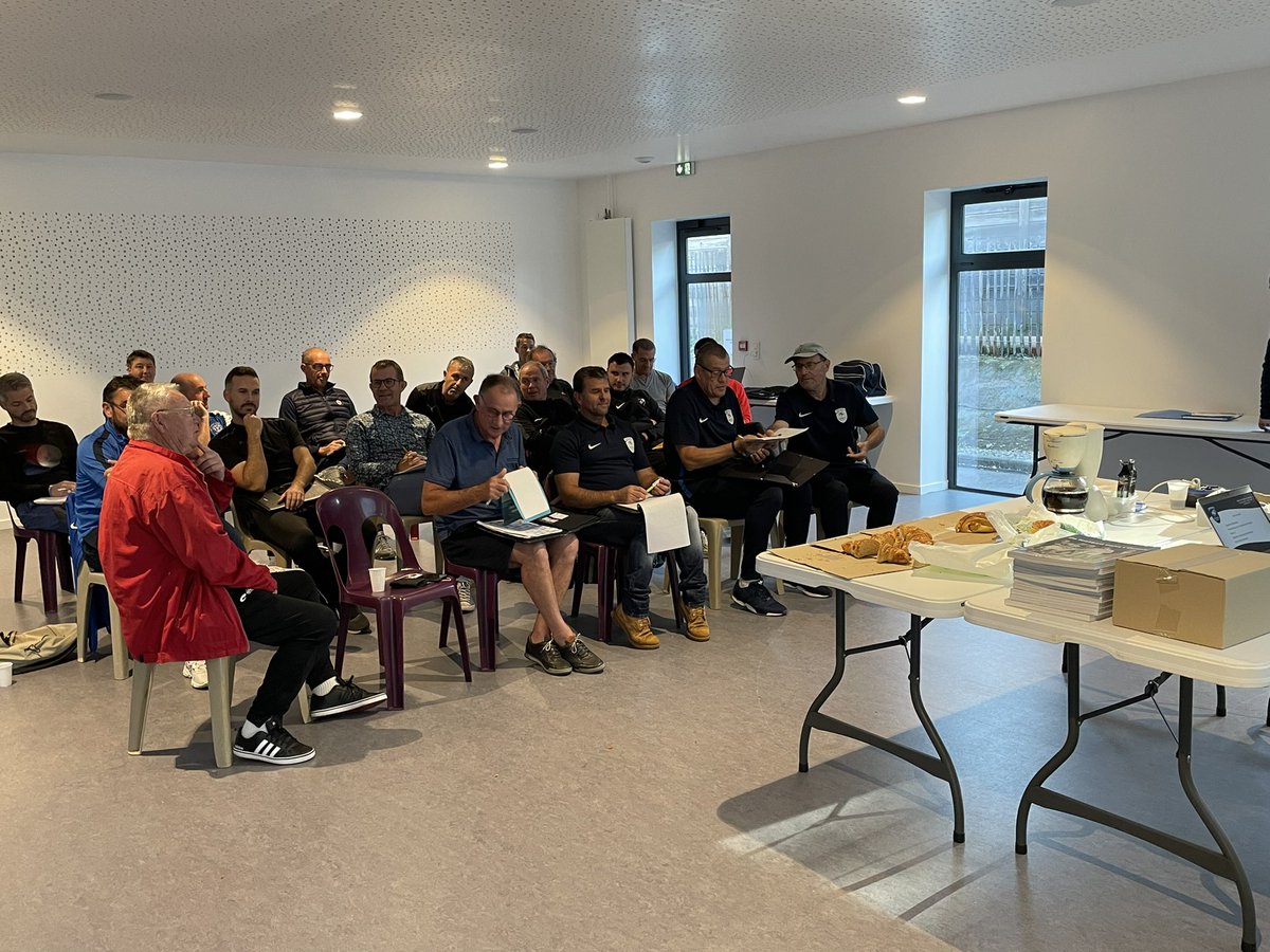 AEF561's tweet image. Réunion de rentrée de la Commission Technique du Morbihan à Grand-Champ.