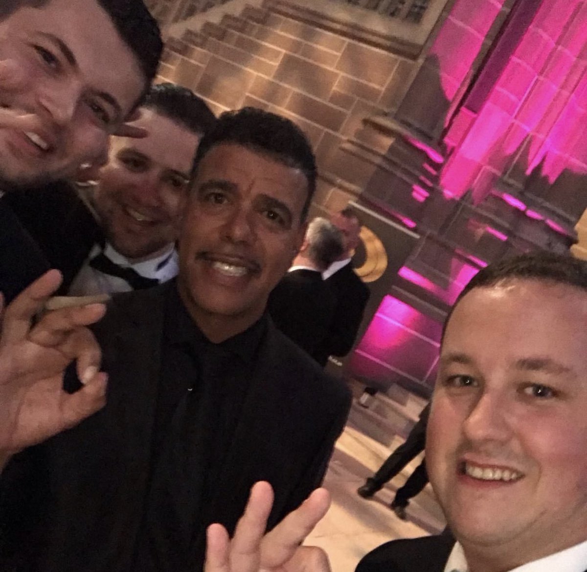 andysmanclubuk's tweet image. #ITSOKAYTOTALK 👌🏿👌🏾👌🏽👌🏼

World Suicide Prevention day is over but suicide prevention continues… 

We have to continue to break down the stigmas… 

No matter your race, gender, religion or culture… 

We have to keep letting everyone know ITS OKAY TO TALK and the storm will pass