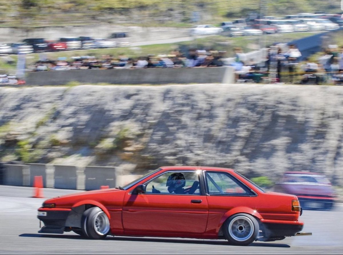 KeepinClassic's tweet photo. #KeepinClassic
#toyota #corolla #toyotacorolla #corollaae86 #ae86 #toyotaae86 #levin #trueno #classictoyota #retrotoyota #4AGE #redline #driftcar #driftmissile #drifting #touge #jdm #herocar https://t.co/cQmBYAlwLc