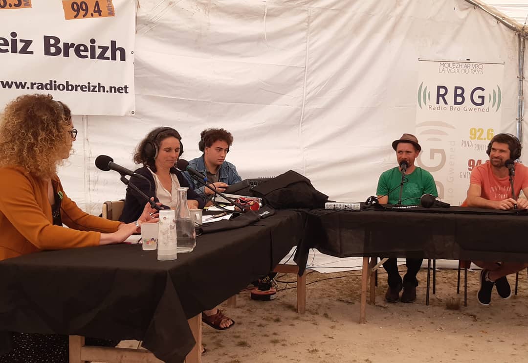 RBG et @RKBradio sur la foire #BioZone à Mûr-de-Bretagne ! Dans le cadre des séries radiophoniques "l'alimentation autrement" avec <a href="/LaCorlab/">La CORLAB</a> Diffusions dans les prochaines semaines