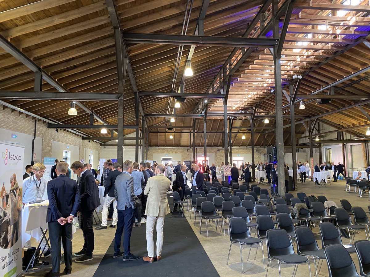 oandersen1's tweet photo. Angel Investor Meet Up in Odense. Time well spend. New opportunities on the horizon. https://t.co/krlLnEbuKY