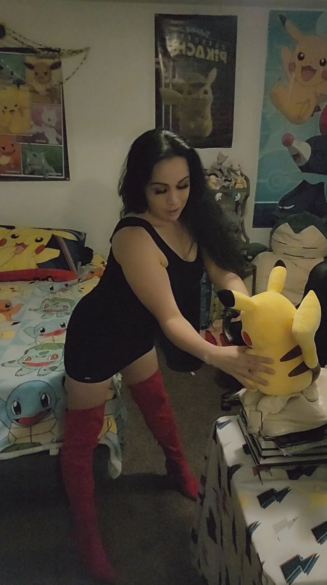 PokemonDiscords's tweet image. I'm still happy to catch pikachus