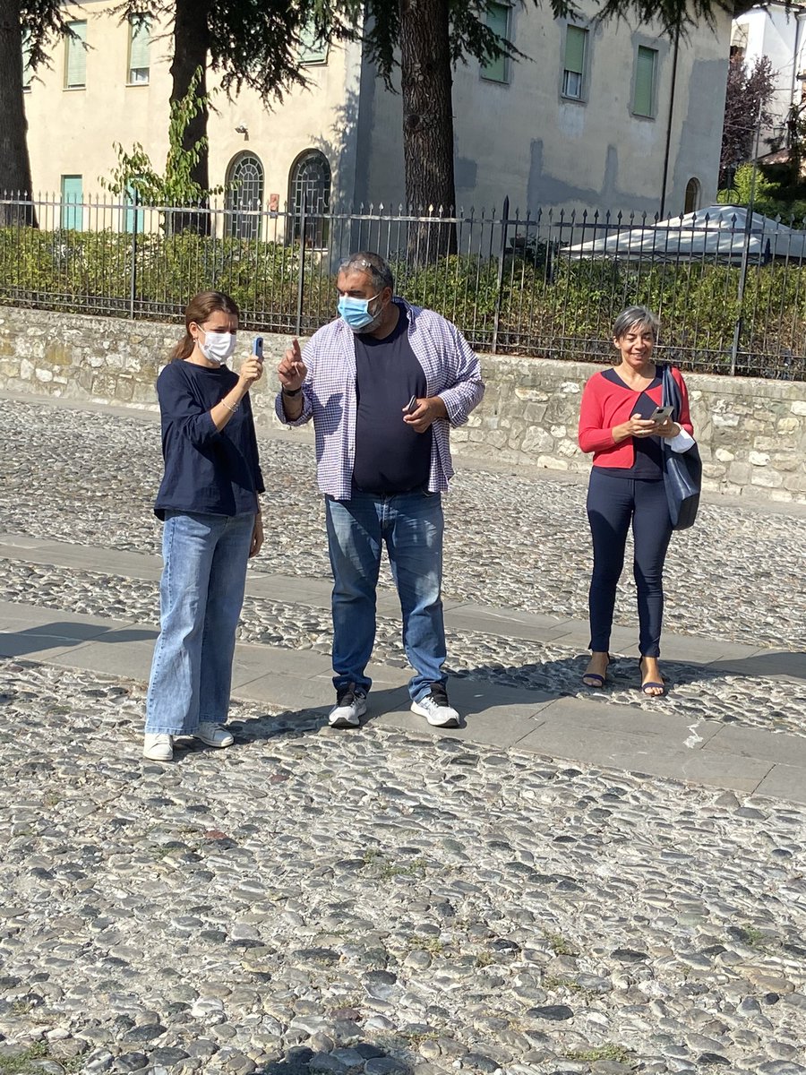 a <a href="/icbobbio/">I.O. Bobbio</a> la formazione è più bella!!! GRE-EN LAB <a href="/vittovolte/">vittoria volterrani</a> <a href="/superpancio69/">Italo Ravenna </a>  <a href="/ilariamanfre/">ilaria manfredi</a> <a href="/IndireSocial/">INDIRE</a> <a href="/DidatticaDigit/">Didattica Digitale</a> <a href="/diginnovazione/">InnovazioneDigitale</a>