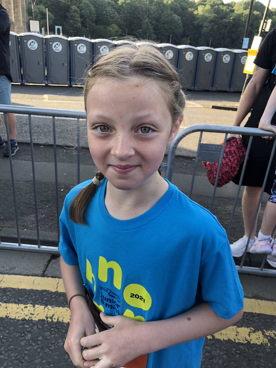 rdemurray's tweet photo. @Great_Run @AMBERLEYPRIMARY @AmberleyYear5 junior GNR for Eva before her football match with @west_moor #activeweekend thanks @bedeyouth for doing the early run. ❤️ https://t.co/WhS1PvmJ3p