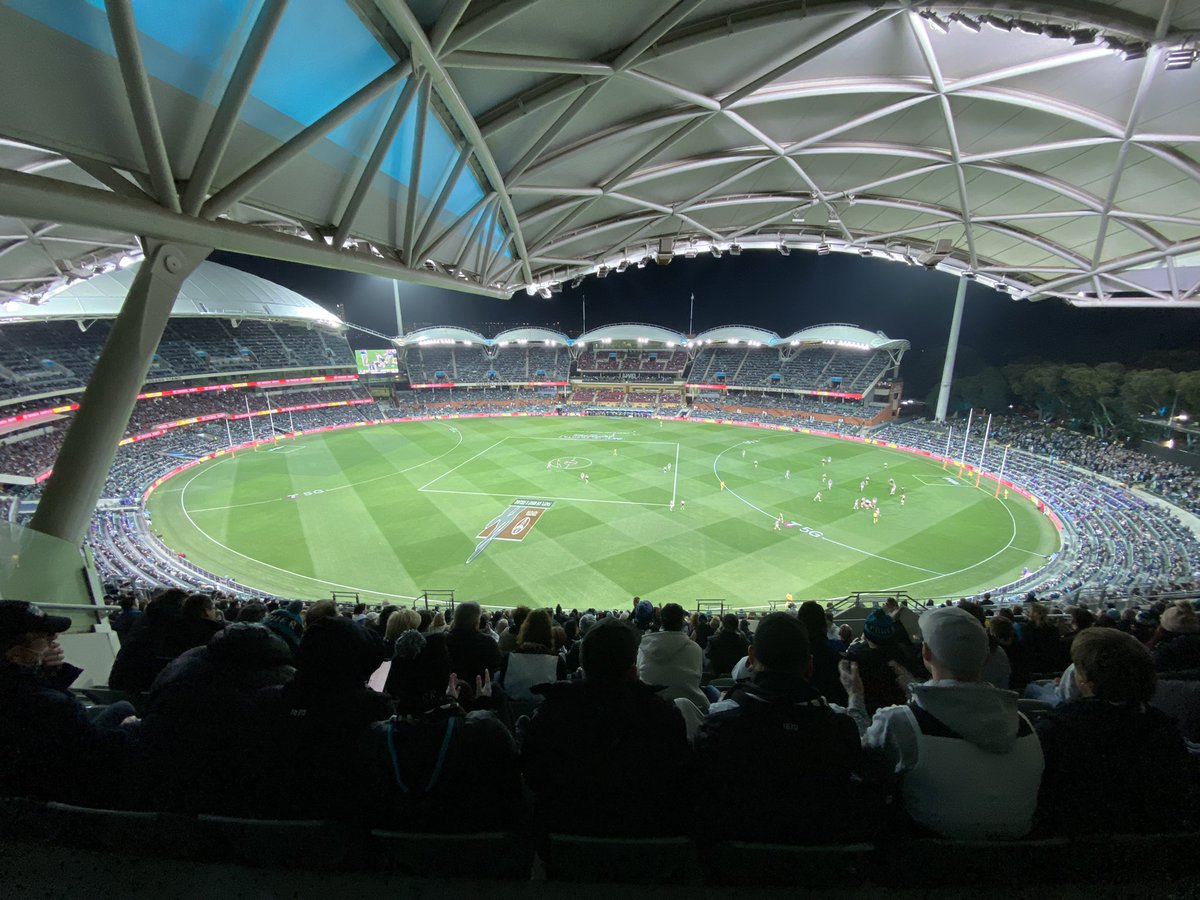 AnnaMeares's tweet image. Common @PAFC !!!!!!!!!!
#prelim #afl #weareportadelaide🍐