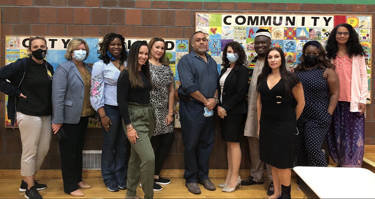 Meeting CEC 11 for dinner, discussion and talking support and partnership! #cityisland #community @CEC11NYC @cristinevaughan @BelieveintheBx @KevinCRiley @jamaaltbailey @DOEChancellor