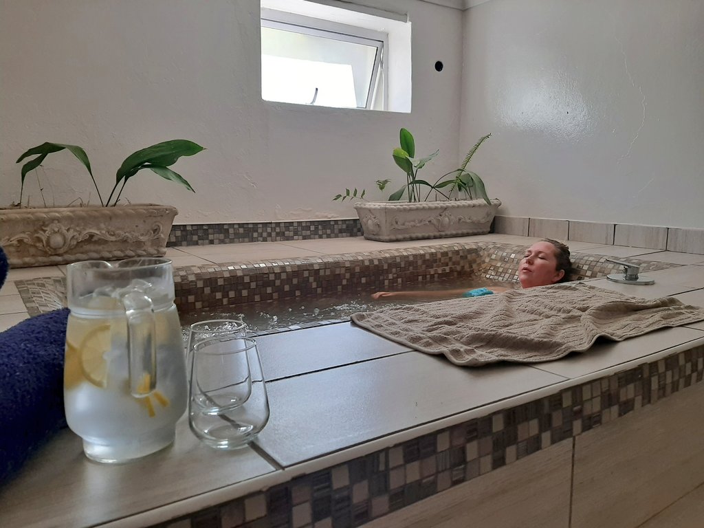 Yesterday's relaxing &amp; therapeutic soak in the mineral Jacuzzi was just what we needed. An artesian well supplies the private double volume Jacuzzi with mineral rich thermal spring water. Pure bliss! 💦 #CapeCountryRoutesmember #CapeCountryRoutes #CCRactivity #CCRaccommodation