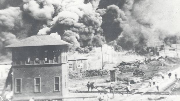 Falaq88's tweet photo. The first time an American City was attacked by artial bombing https://t.co/8vwsEjpRR5