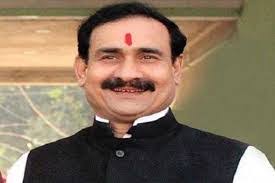 pcsharmainc's tweet photo. मन में लड्डू फूटा..... 

#Vijayrupani #Pcsharmainc https://t.co/c2GgVD8O5Q