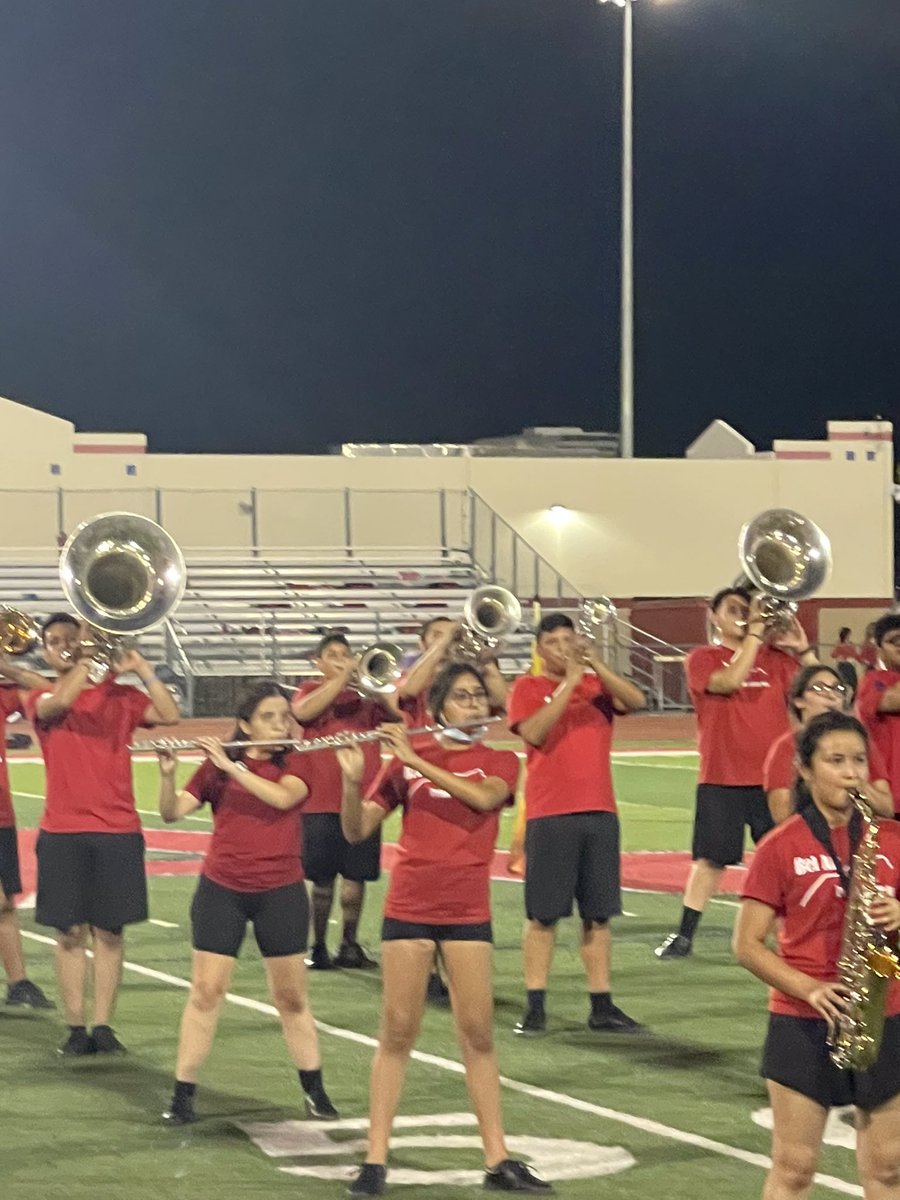 BelAirHigh's tweet photo. Best band on turf! Love our Highlanders! #SystemRed Outstanding job! 

@BA_Highlanders @SGonzalez_BAHS @ODPHIRuben @VaniaJean88 https://t.co/C21H6fE5SM