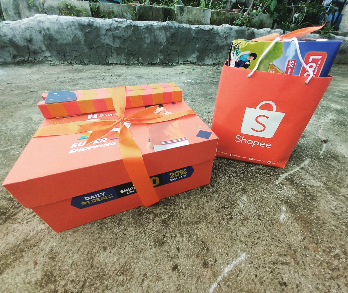 elorete4200's tweet photo. Salamat Shopee https://t.co/kQw1Bsy20k