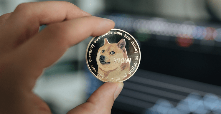 thedodgecoin's tweet photo. Dogecoin 2.0 is the unofficial successor to Dogecoin and has nearly quadrupled in value overnight..

#Altcoin #BinanceCoin #Bitcoin #BitcoinPrice #Cardano #Chainlink #Cryptocurrencies #CryptocurrencyExchange #DodgeCoin #Dogecoin #EtherPrice #Ethereum #Ma

https://t.co/TLV5fz1Bmf https://t.co/vAKtJmtocL