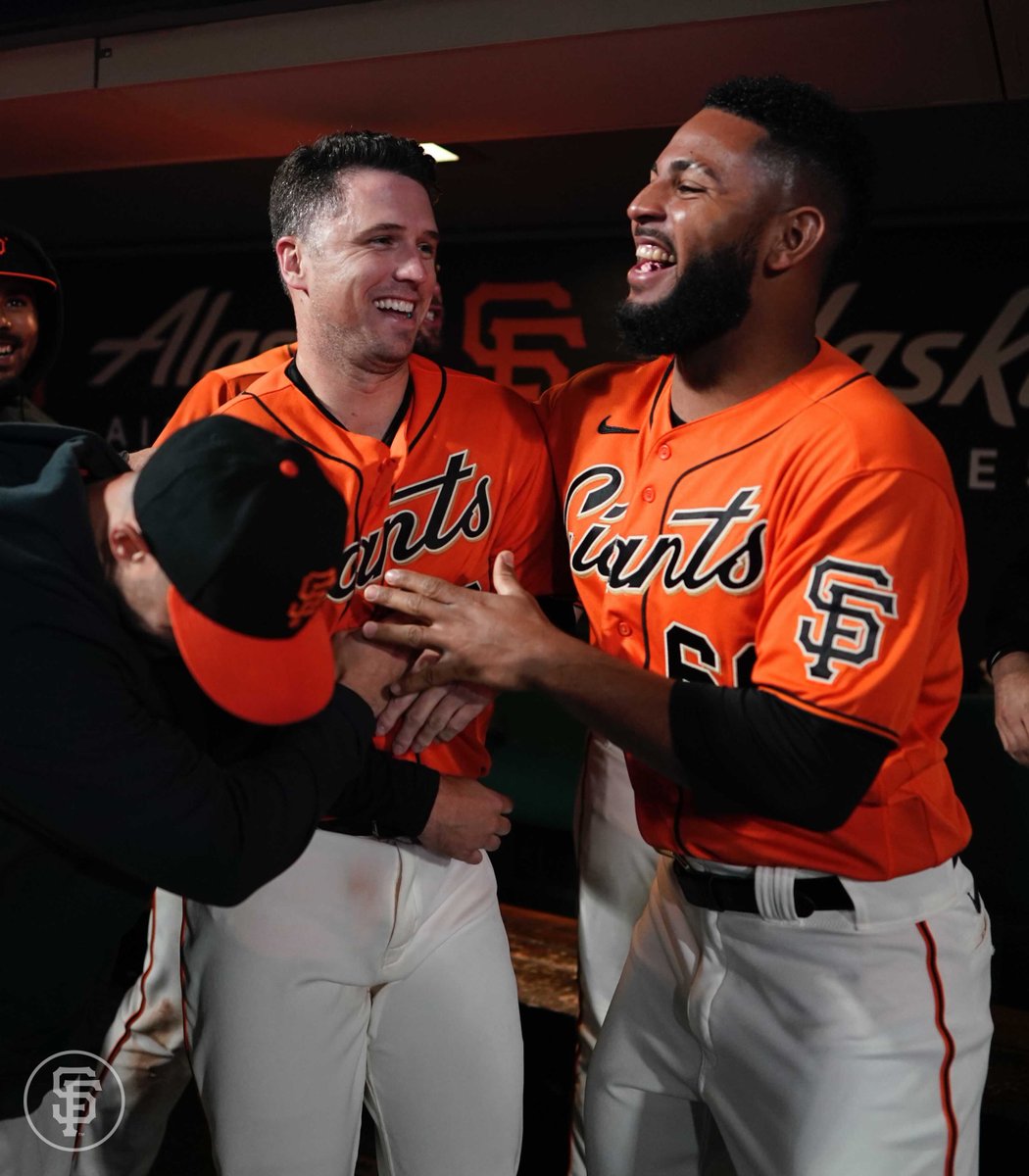 SFGiants's tweet image. Leave It To Buster.

#SFGiants | #ResilientSF