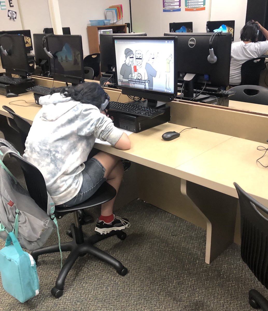 iteachgoodman's tweet photo. I love when my Gateway Rangers teach me new keyboard shortcuts! Great way to demonstrate efficiency during our cyber-bullying lesson in EDPuzzle! @GJHRangers @LamarCISDCTE #tellyourstory #digitalcitizenship https://t.co/5ESUp2DGyU