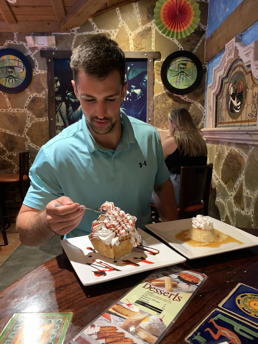 CoachSchrage's tweet photo. Good Friday night. 2 firsts for me…watching college cross country race @ElonXCTF @ElonPhoenix AND our Sports Performance coach (and Registered Nutritionist!) @C_Ringstead eat dessert…at least for his Birthday @ElonPerformance https://t.co/ItTqOb8dZD