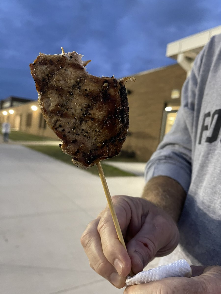 Reed Custer Athletic boosters. #porkandpigskins
#lookatthosegrillmarks