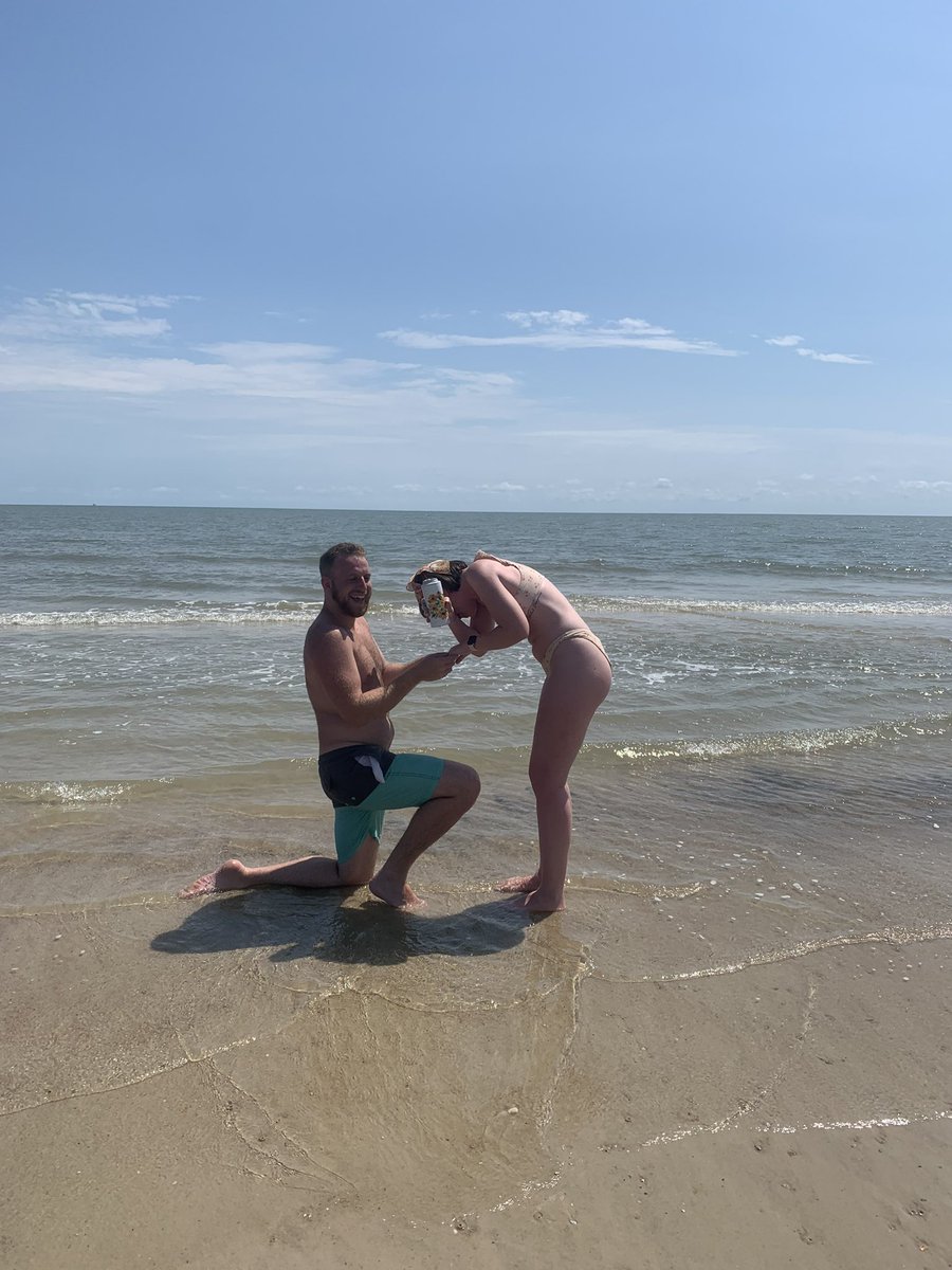 Jdwill_'s tweet photo. I’m OBSESSED dude like ???? Im engaged and these pics are SO CUTE https://t.co/h0eTLbfudN